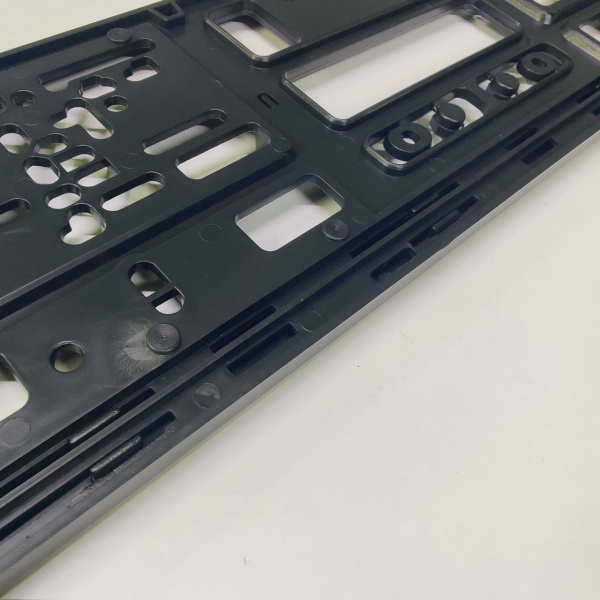 Рамка с планкой для номера автомобиля 527 х 134 мм, Полипропилен + ABS пластик